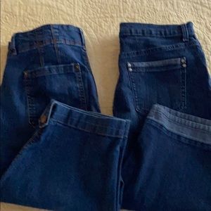 Gloria Vanderbilt capri’s - bundle of two pair